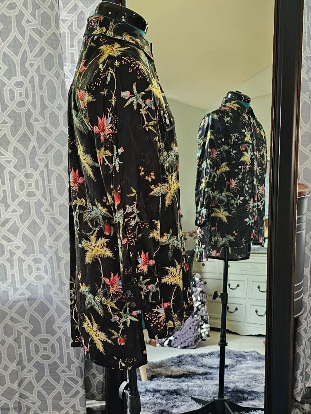 AllSaints Black Floral Botanical Print Blouse – Size XS - Picture 4 of 10